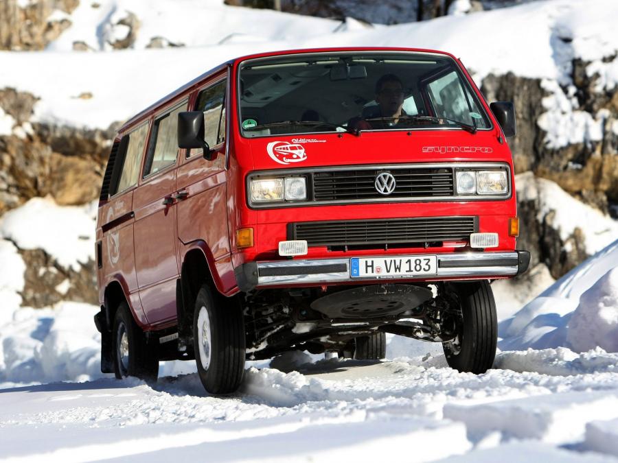 Volkswagen T3 Caravelle Syncro 1985 года  (фото 1 из 11)